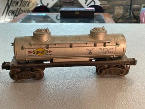 LIONEL O Gauge Postwar Sunoco Two Dome Tanker Car Silver 2465 - Picture 1 of 6