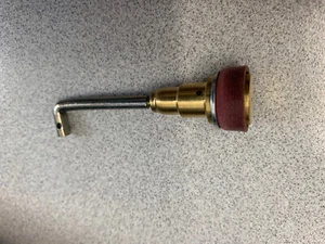 1930'S-50'S STROMBERG AA-1 AA-2 AAV AAVB AAUVB ACCELERATOR PUMP LEATHER CUP - Picture 1 of 2