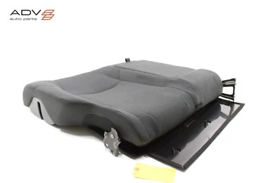 Toyota RAV4 2019-2021 asiento trasero derecho cojín superior y reposabrazos reposabrazos OEM Foto 1 de 4