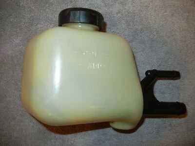 Reservatório de fluido de direção hidráulica 86-91 Saab 9000 4197380 S2 - Imagem 1 de 4