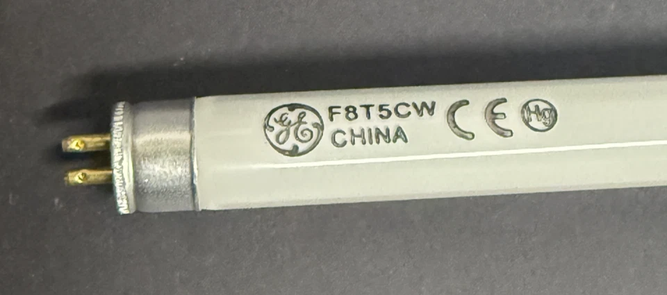 (4-Pack) GE 10059 F8T5/CW 8 Watt Cool White 12in Lamp - Image 1 of 1