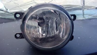 Mod de control del sistema de monitoreo de presión de neumáticos (TPMS) usado se adapta a: Toyota Sienna 2014 Foto 1 de 4