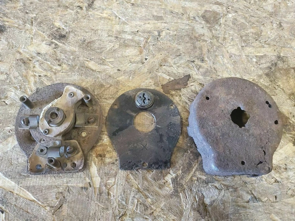 Caja de bobina Ford Modelo T 1913-1922 Foto 1 de 4