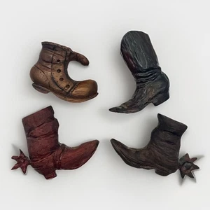 4 stivali intagliati a mano piccoli sbiancanti arte popolare  - Foto 1 di 23