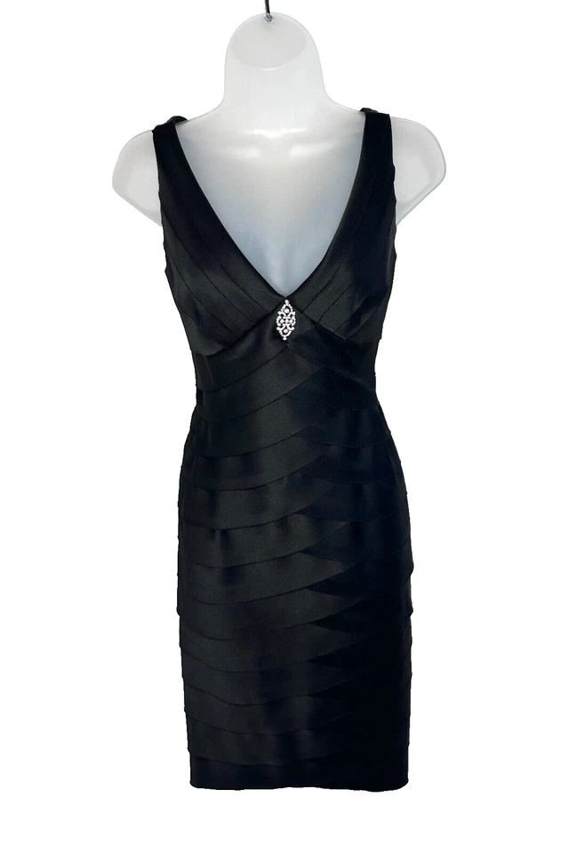 Jones Studio Black Layered Tiered V Neck Dress Rhinestone Broach Women's Size 6 - Image 1 of 4
