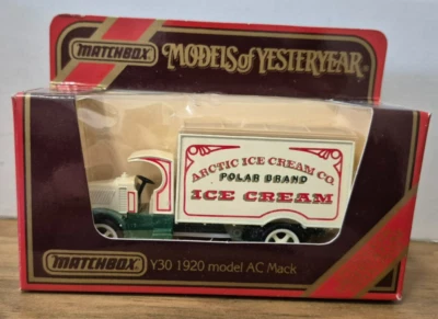 Y 30 1930 MACK AC ICE CREAM Matchbox Models of Yesteryear in J Box - Bild 1 von 2