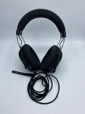 Razer Blackshark V2 Wired Gaming Headset With Mic Noise Cancellation * M02-G - Image 1 of 4