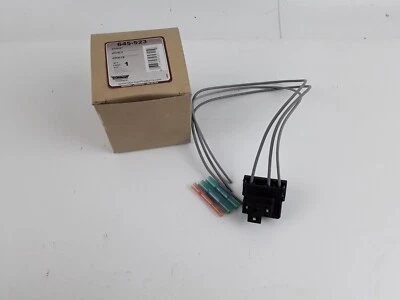 Conector de faros para Chevrolet Express, Savana 1500 1996-2002 Dorman 645-523 Foto 1 de 4