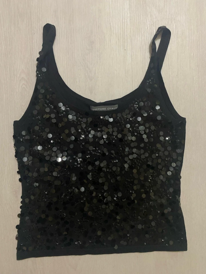 Camiseta sin mangas Josephine Chaus para mujer negra con lentejuelas talla pequeña Foto 1 de 4