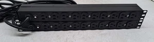 Lot of 2 APC AP9562 basic Rack Mount PDU 10 Outlets 1U - Picture 1 of 5