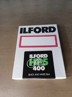 Ilford HP5 Plus 400 - 4x5 in - 25 sheets B & W - Expired 7/2002 - Sealed  - Image 1 of 3