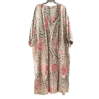 ENCHANTED Women’s 2 Piece Robe Gown Set Floral Animal Print Romantic Size 18/20 - Image 1 of 4