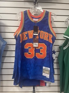 Patrick Ewing New York Knicks Alternate Jersey Men's Medium NEW Stitched - Picture 1 of 2