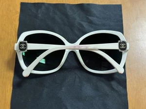 CHANEL sunglasses white - Picture 1 of 7
