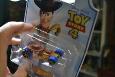 Hot Wheels Toy Story 4 Woody #1/8 Disney Character Car Pixar 3 Mattel Gcy53