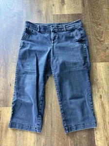 Dockers Capri Jeans Womens Size 10 Blue Dark Wash Denim Crop - Picture 1 of 4