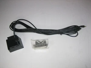 Airmar Standard Horizon 200khz Transom Transducer + Hdwr w/RCA Connector *NEW* - Picture 1 of 6