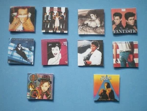 Dolls House Miniaturen Zubehör - 80er Jahre Musik Album Cover Set 1 - Bild 1 von 1