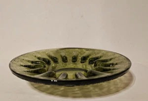 Vintage ashtray green glass retro round basket weave pattern. - Picture 1 of 4