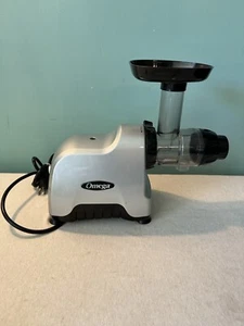 Omega CNC80S 200W langsamer Entsafter und Ernährungssystem - gebraucht - Bild 1 von 6