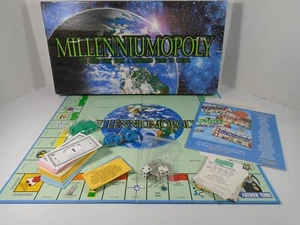 LATE FOR THE SKY--MILLENNIUMOPOLY--GIOCO DA TAVOLO MONOPOLY (GUARDA) - Foto 1 di 7