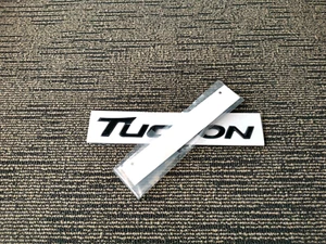 OEM Style Gloss Black Hyundai Tucson Rear Trunk Badge Emblem Decal Replacement - Picture 1 of 4