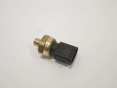Sensor de presión de riel de combustible gasolina Audi S8 S6 5.2 V10 nuevo genuino 06E906051K Foto 1 de 4