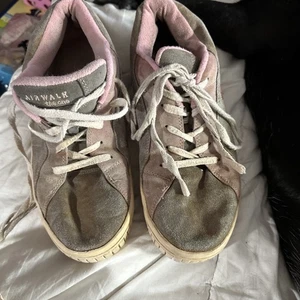 Airwalk Schuhe Damen 11 Sneaker grau rosa Wildleder Thrashed Vintage - Bild 1 von 12