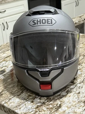 Capacete de motocicleta Shoei Neotec 3 rosto inteiro modular tamanho grande $475 OBO  - Imagem 1 de 4