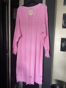 Rosa Kleid mit Cut Out Details an Ärmeln und Saum - Bild 1 von 2