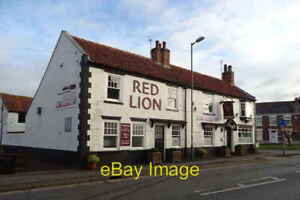 Photo 6x4 The Red Lion on High Street, Market Weighton  c2021