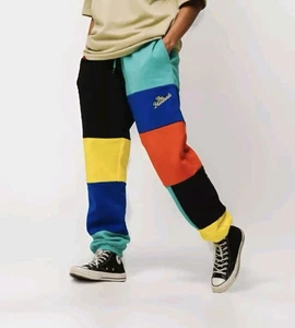 Felpa The Hundreds Patchwork Gower Uomo Small Teal Nuova con etichette Nuova SOLDOUT - Foto 1 di 10