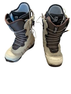 Botas de snowboard Burton Ruler para hombre talla 7 marrón claro y marrón oscuro - Imagen 1 de 6