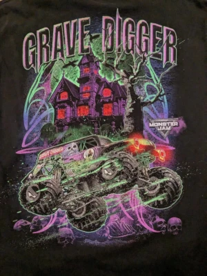 New Grave Digger Monster Jam short sleeve T shirt classic style - Image 1 of 3