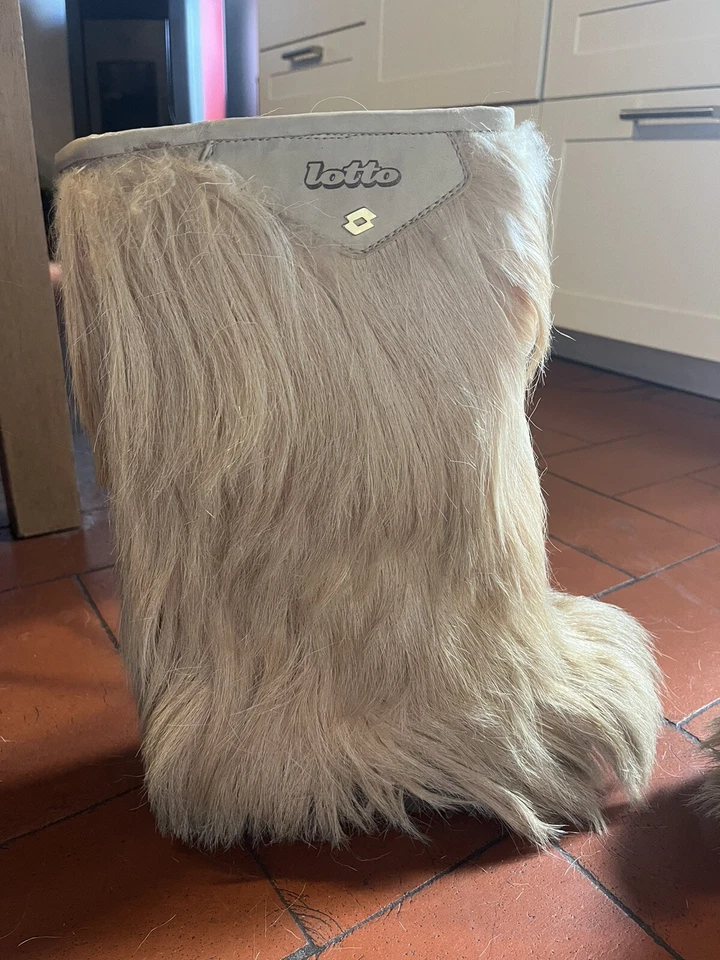 🔴 VINTAGE Lotto Anni 70 Pelo CAPRA BIANCA Donna Neve Stivali Boots N.40 Fashion - Immagine 1 di 4