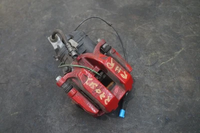 Pinza de freno trasera derecha y soporte rojo 47813WAA04 OEM Toyota Supra 2020-22 Foto 1 de 4