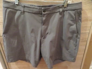 Lululemon Commission Herrenshorts 36 Schrittlänge 7" Tech Performance Warpstreme Golf - Bild 1 von 11
