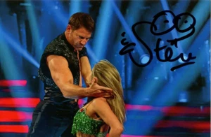 DANCING/DEADLY 60/EXPEDITION WITH: STEVE BACKSHALL SIGNED 6x4 ACTION PHOTO+COA - Picture 1 of 1