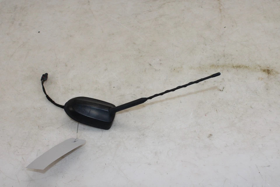 2016-2018 Ford Focus Roof Antenna OEM HW25 - Image 1 of 4