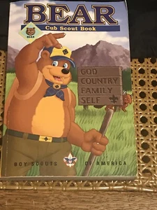 Libro manuale BSA Boy Scout Bear Cub Scout 2001 Dio Paese Famiglia Self - Foto 1 di 8