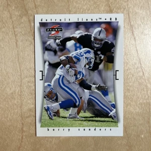 1997 Score - Barry Sanders #8 - Picture 1 of 2