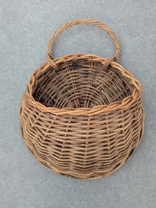 Vintage Hand Woven Willow Gathering Hanging Basket Rustic Cottage Farmhouse  - Picture 1 of 24