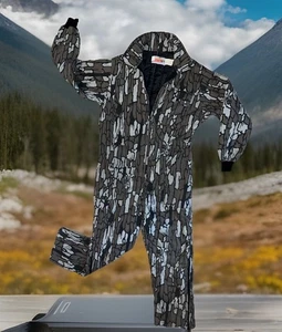 Winchester Insulated Coveralls Mens L TreBark Camouflage Hunting Camo Made USA - Picture 1 of 10