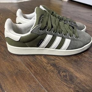 Adidas Men’s Size 13 Campus 00s Olive Green & White & Gum Shoes - Picture 1 of 6