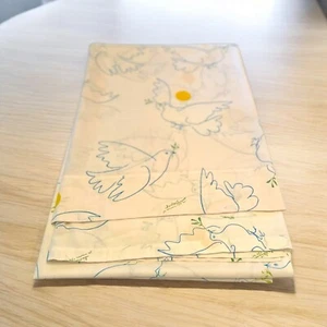 RARE Vintage 1962 Pablo Picasso Spadem White Dove 65 x 95 Flat Sheet - Picture 1 of 7