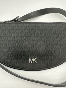 MICHAEL KORS Reversible leather slim belt bag /fanny pack -Black to Logo -L/XL