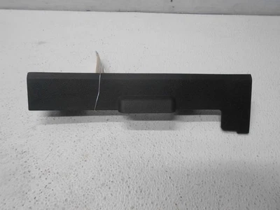 Dodge Dart 2013 2014 2015 2016 debajo del salpicadero pilar moldura pasajero derecho Foto 1 de 4