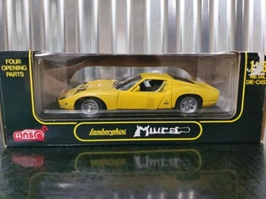 Anson 1969 Lamborghini Miura 1:18 Scale Model Diecast Car Yellow - Picture 1 of 11