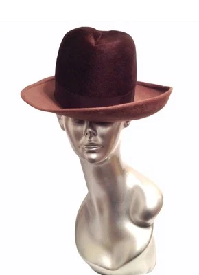 De Colección LESLIE JAMES Terciopelo Cepillado Damas Sombrero Alto Marrón Marshall Field & Co. Italia Foto 1 de 4