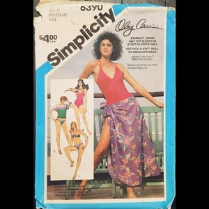 Vtg Oleg Cassini Simplicity Swimsuit/Bikini/Top/Pareu Pttrn 6390 10-12-14 UNCUT - Picture 1 of 7